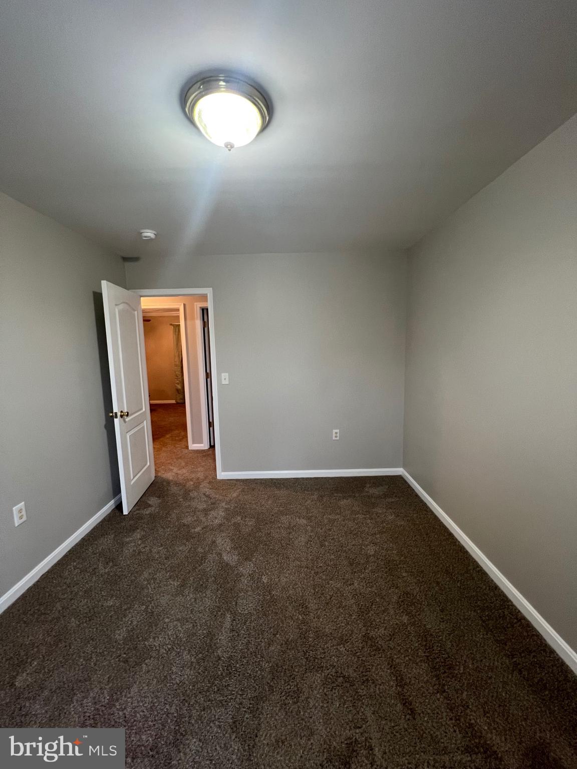 AMBER WOODS - Residential