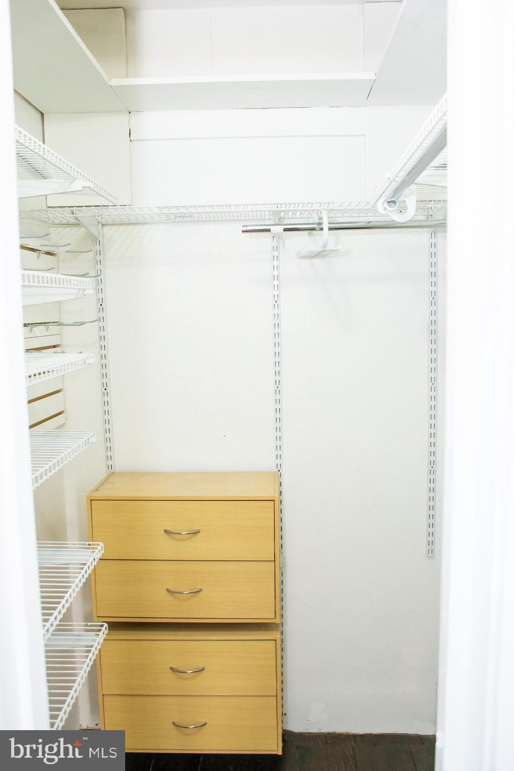 FEDERAL HILL HISTORIC DISTRICT - Residential Lease