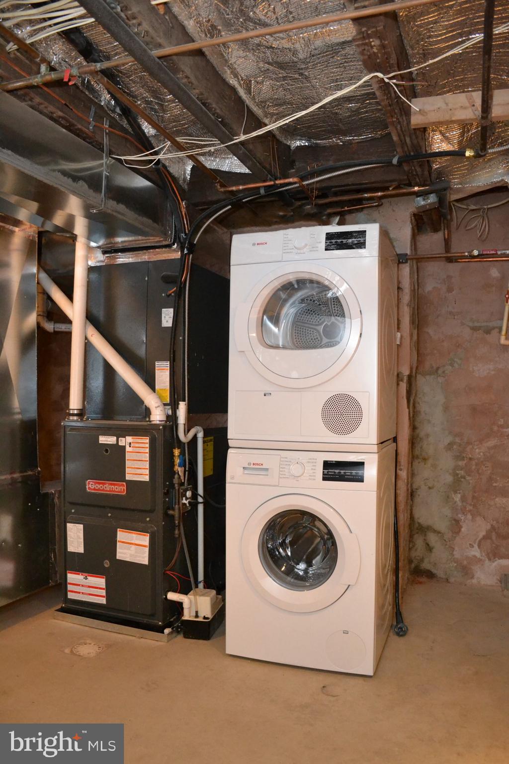 FEDERAL HILL HISTORIC DISTRICT - Residential Lease