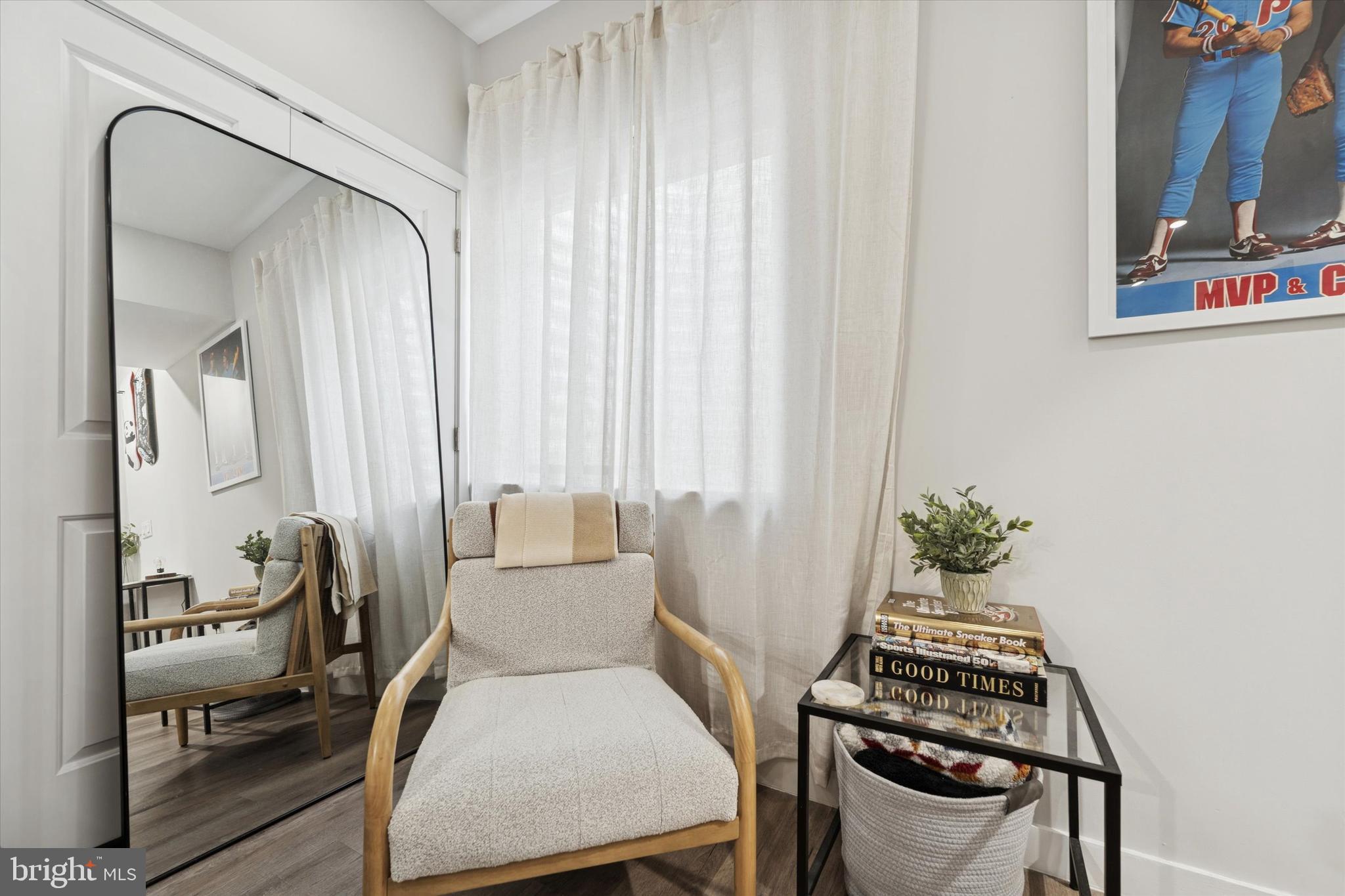 OLDE KENSINGTON - Residential