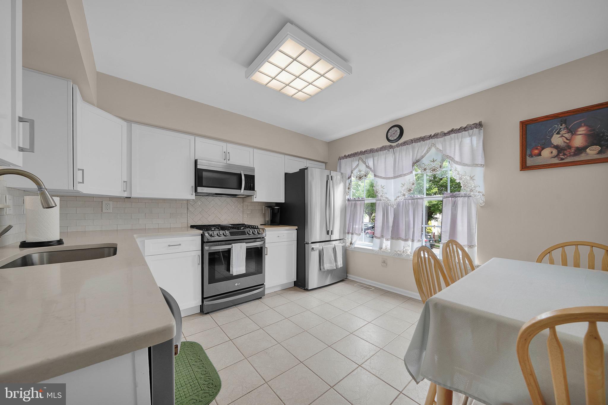 4582 LOUISE SAINT CLAIRE DRIVE