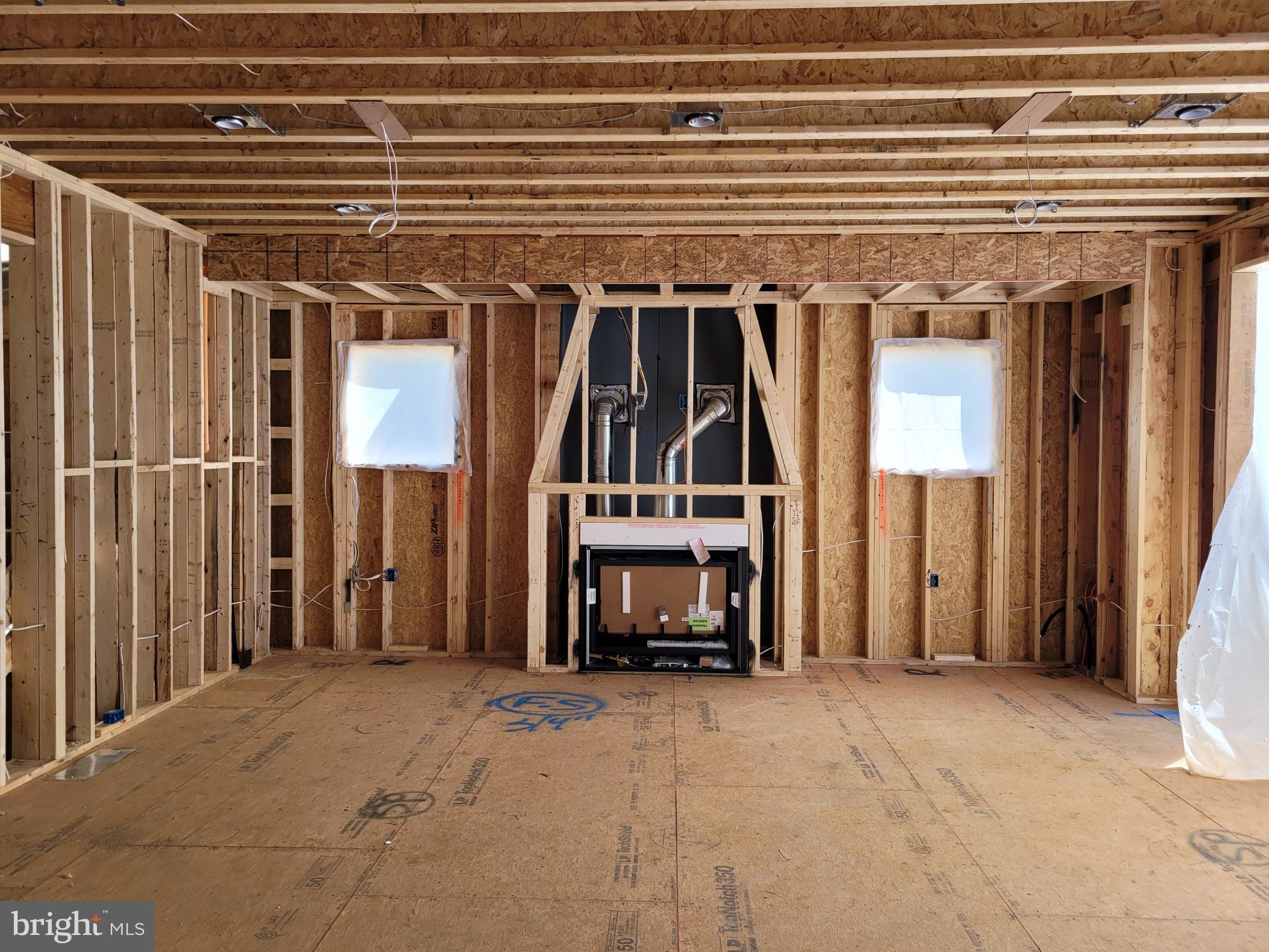 ENGLISH VILLAGE - Residential