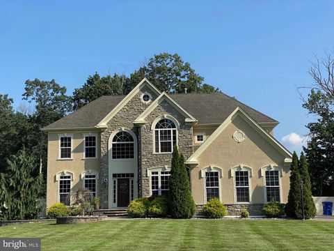 207 CHERRY TREE COURT FRANKLINVILLE NJ 08322