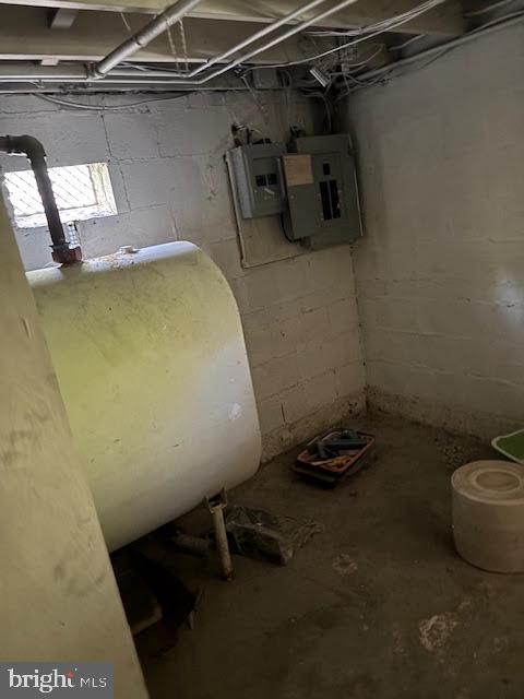 TALL TREES - Residential