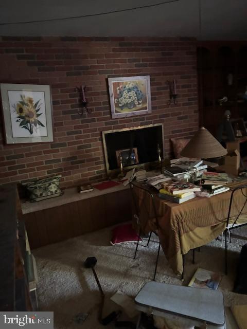 TALL TREES - Residential