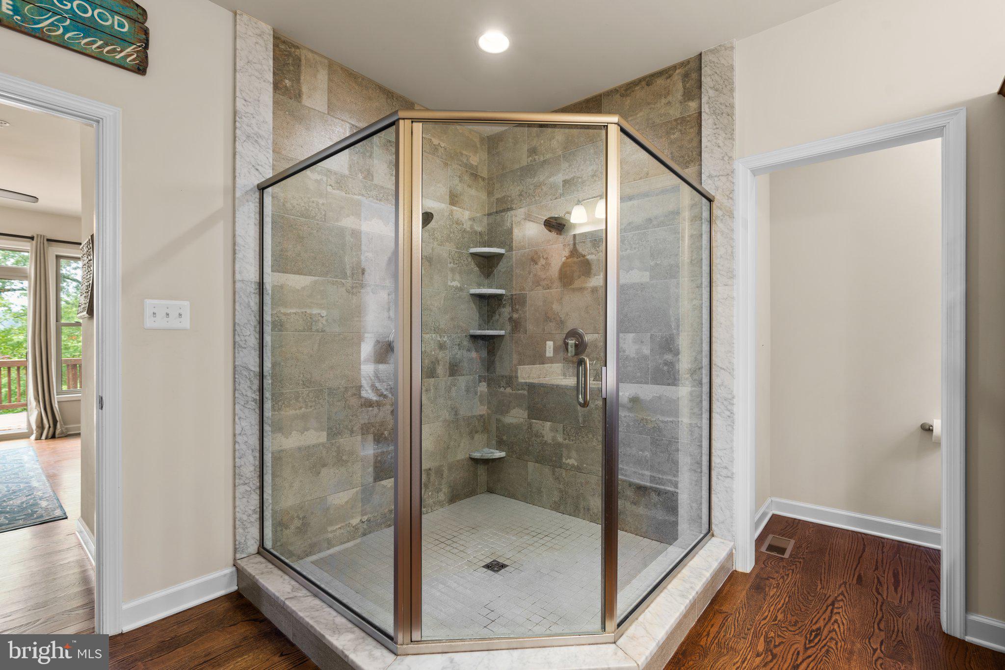 PINEHURST - Residential