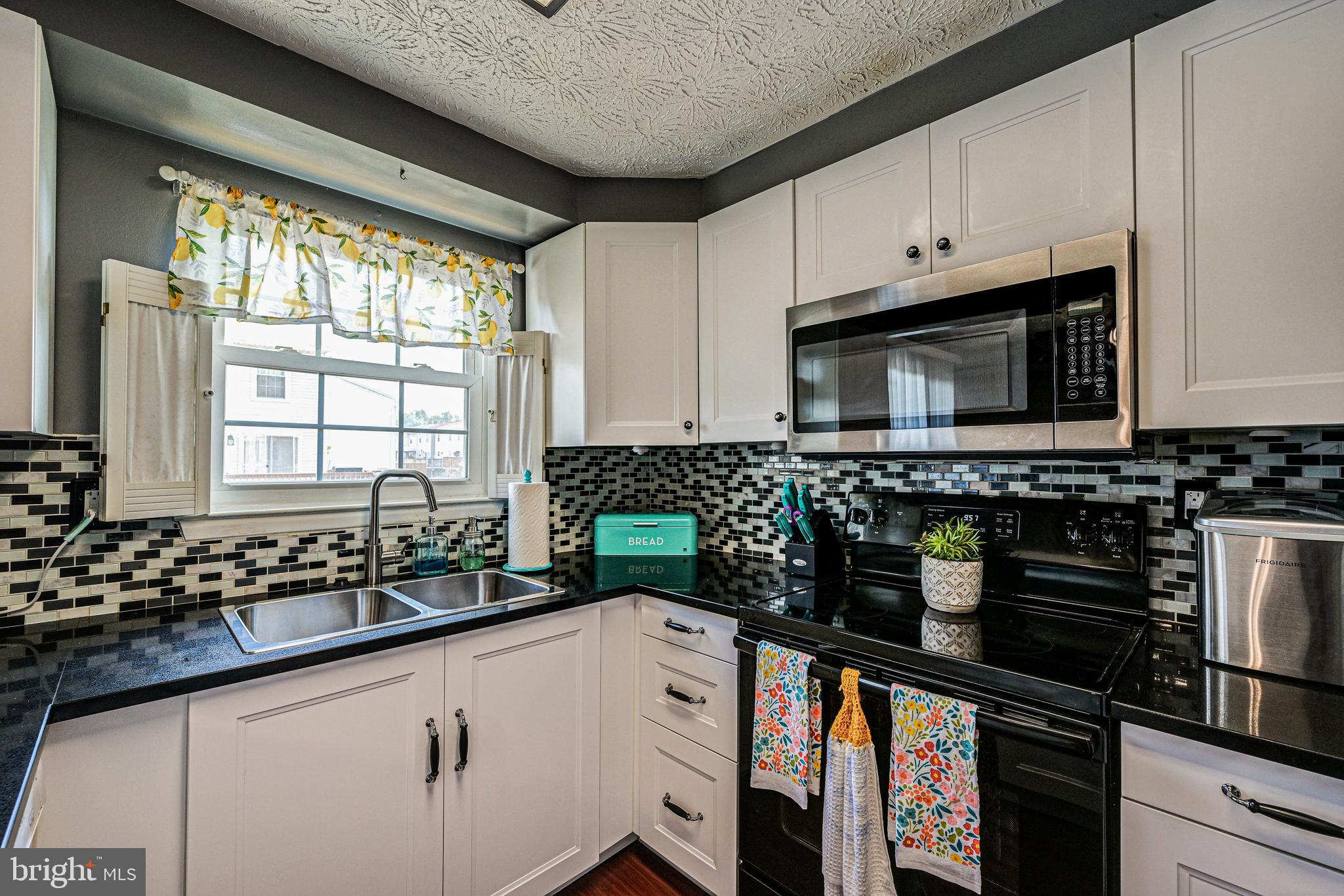 CARROLL CREST - Residential