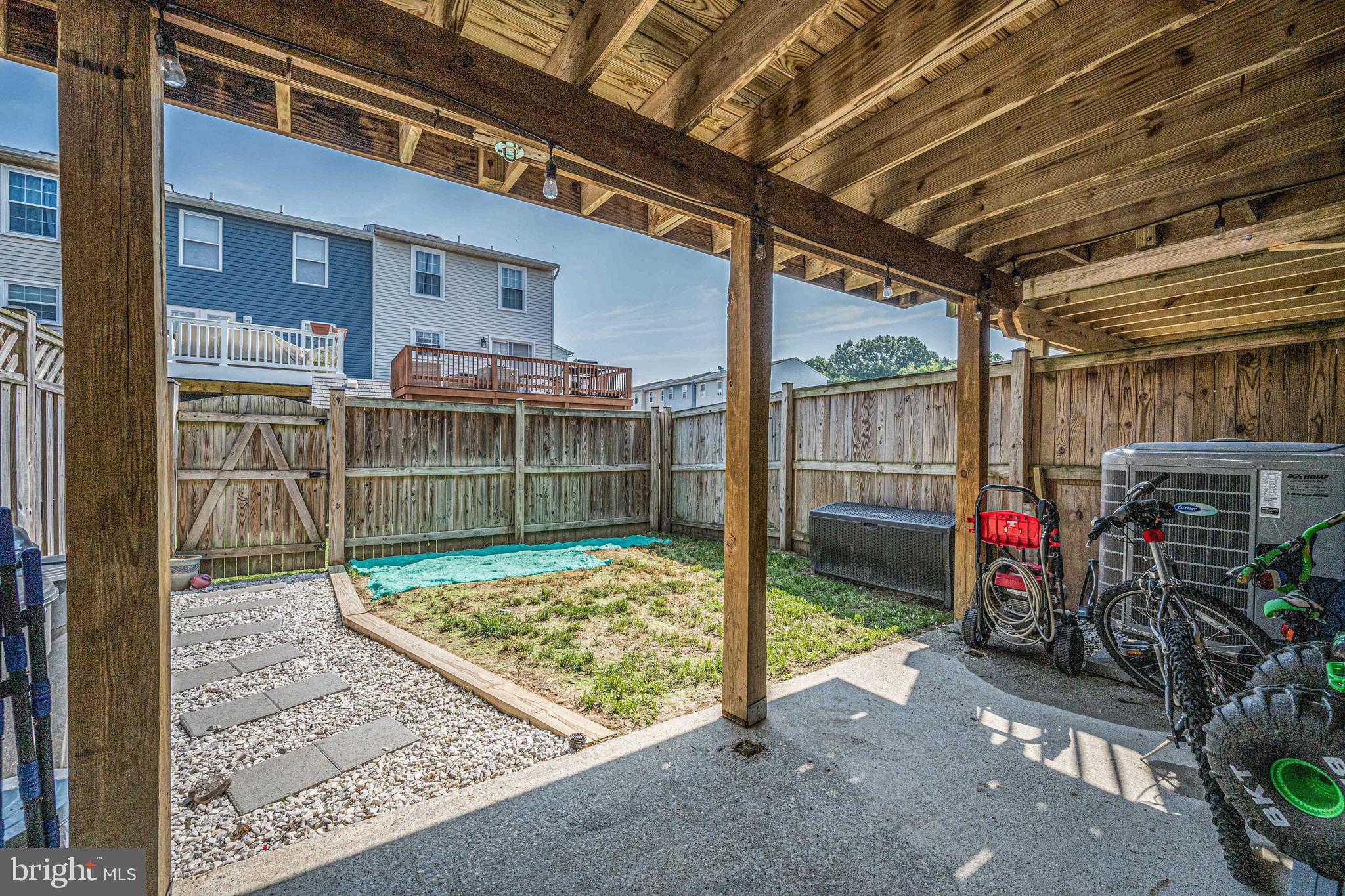 CARROLL CREST - Residential