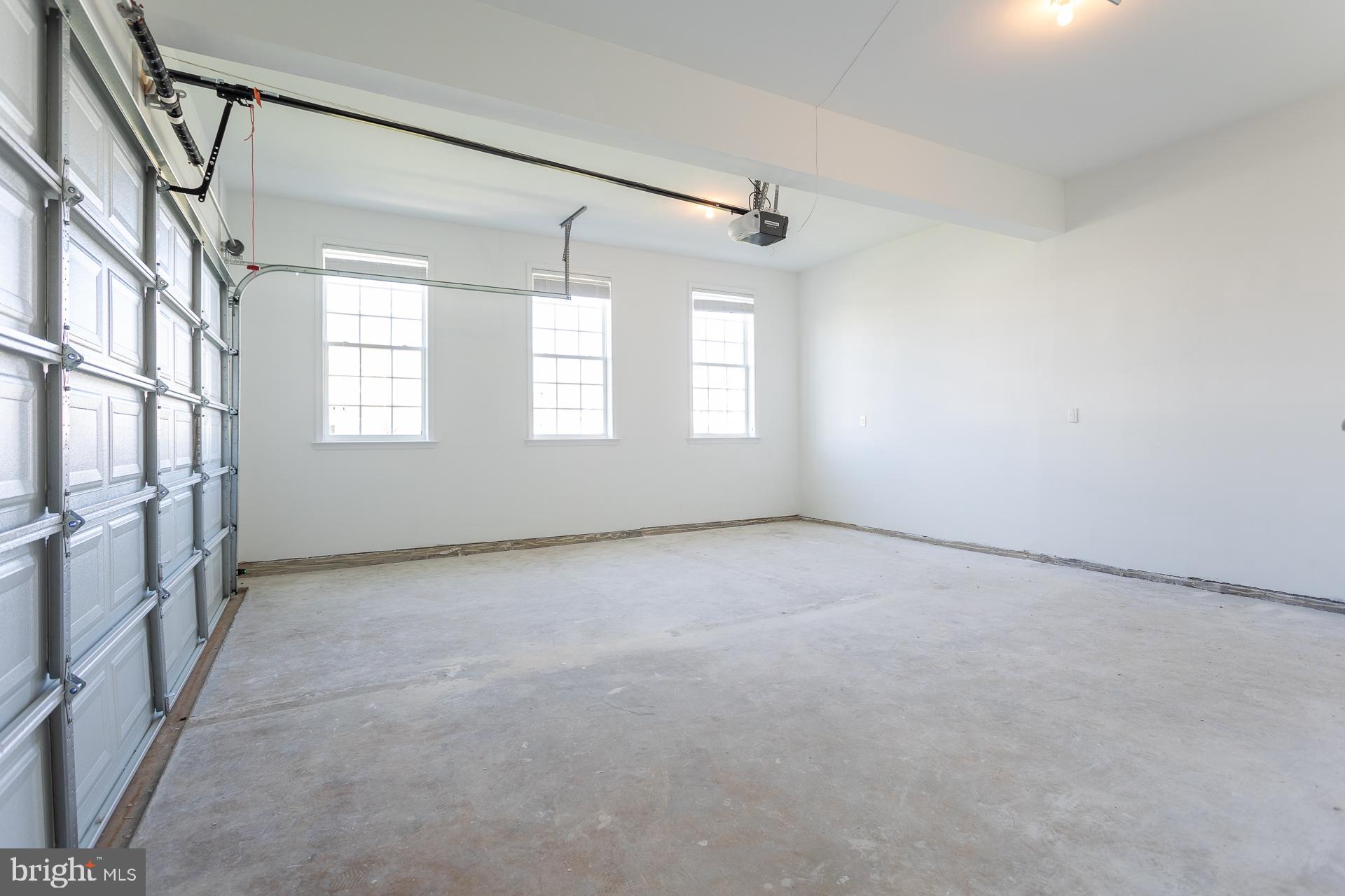 HUNTFIELD - Residential