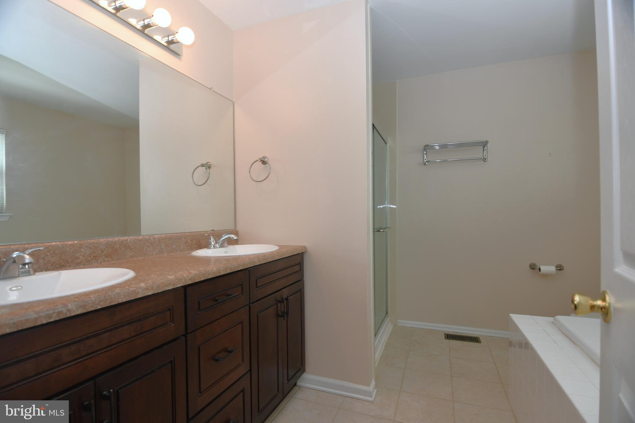 FOREST PARK - Residential