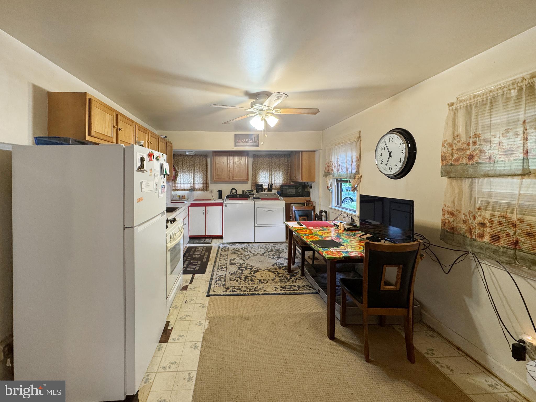 NORWOOD PARK - Residential