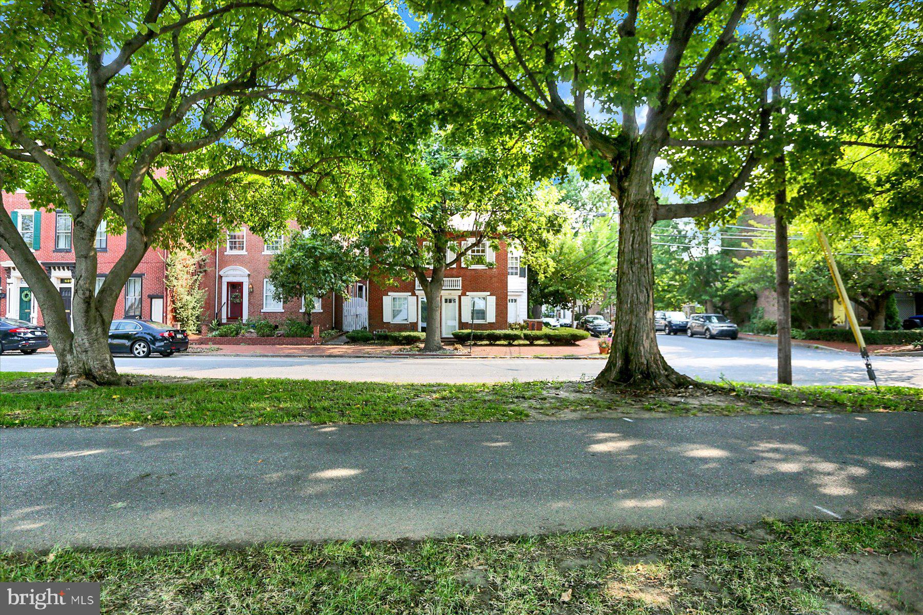 635 S FRONT STREET