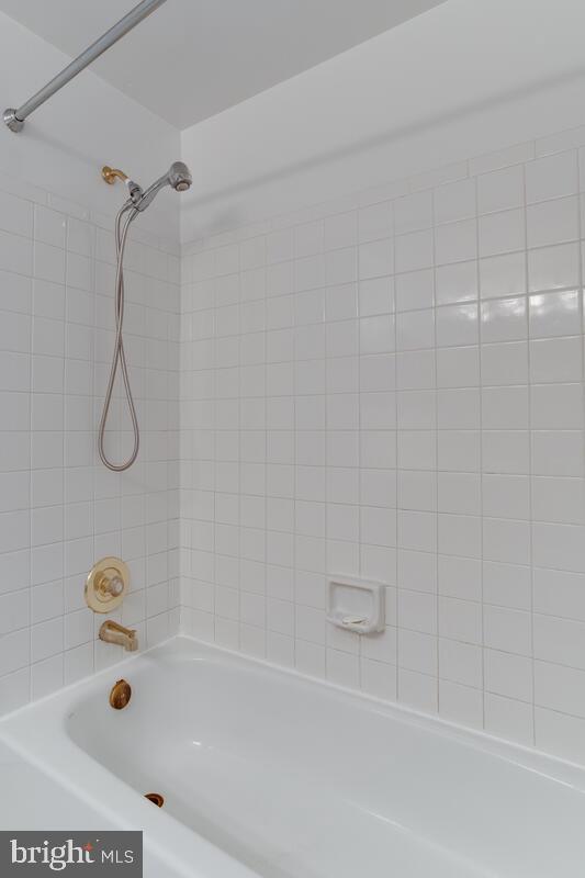 CASTLEGATE - Residential