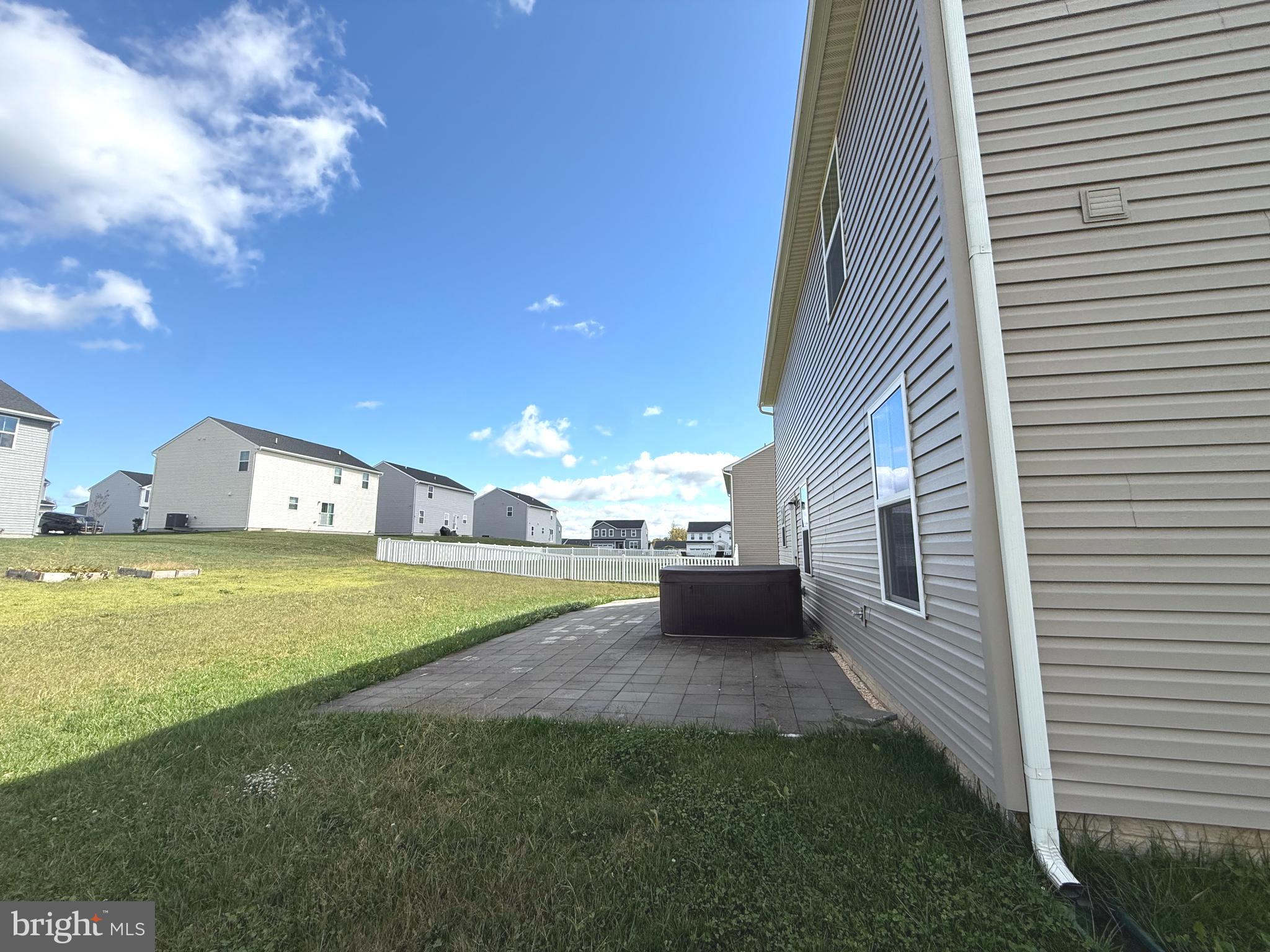 CARDINAL POINTE - Residential Lease