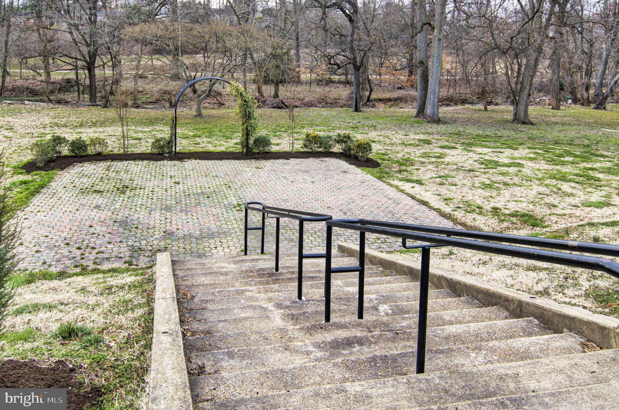 BROCKWOOD - Residential