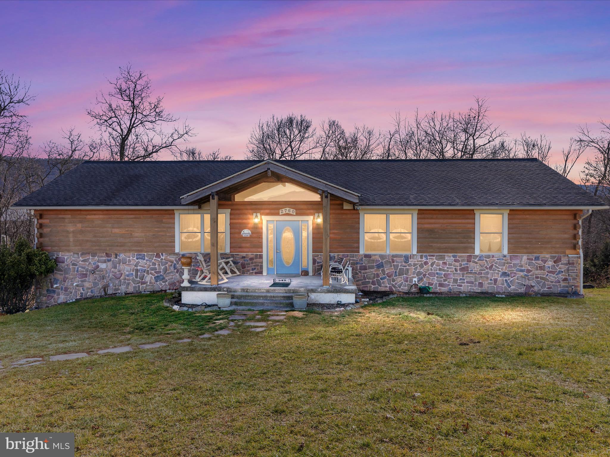 2760 RIVERVIEW DRIVE