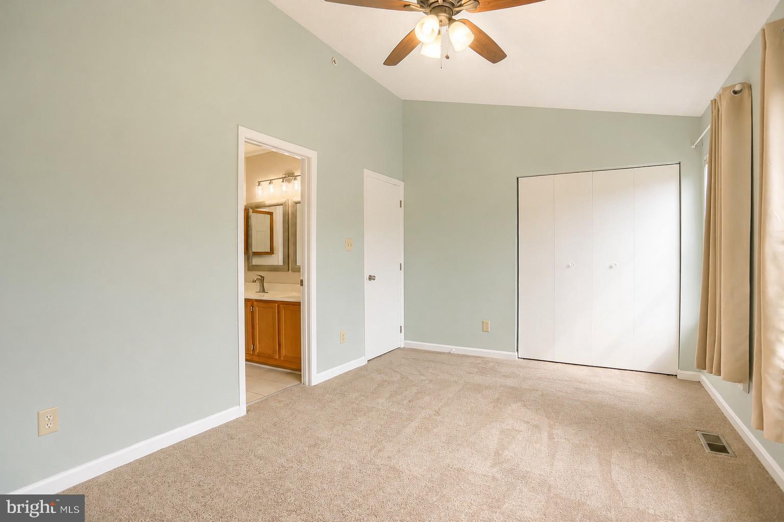 WOODS OF BAYVIEW - Residential