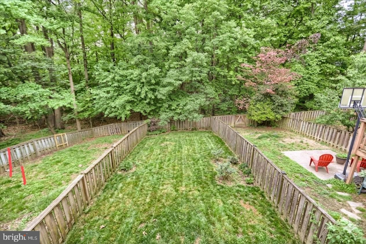 WOODS OF BAYVIEW - Residential
