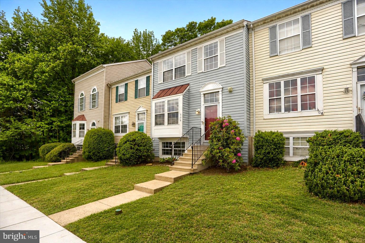 WOODS OF BAYVIEW - Residential