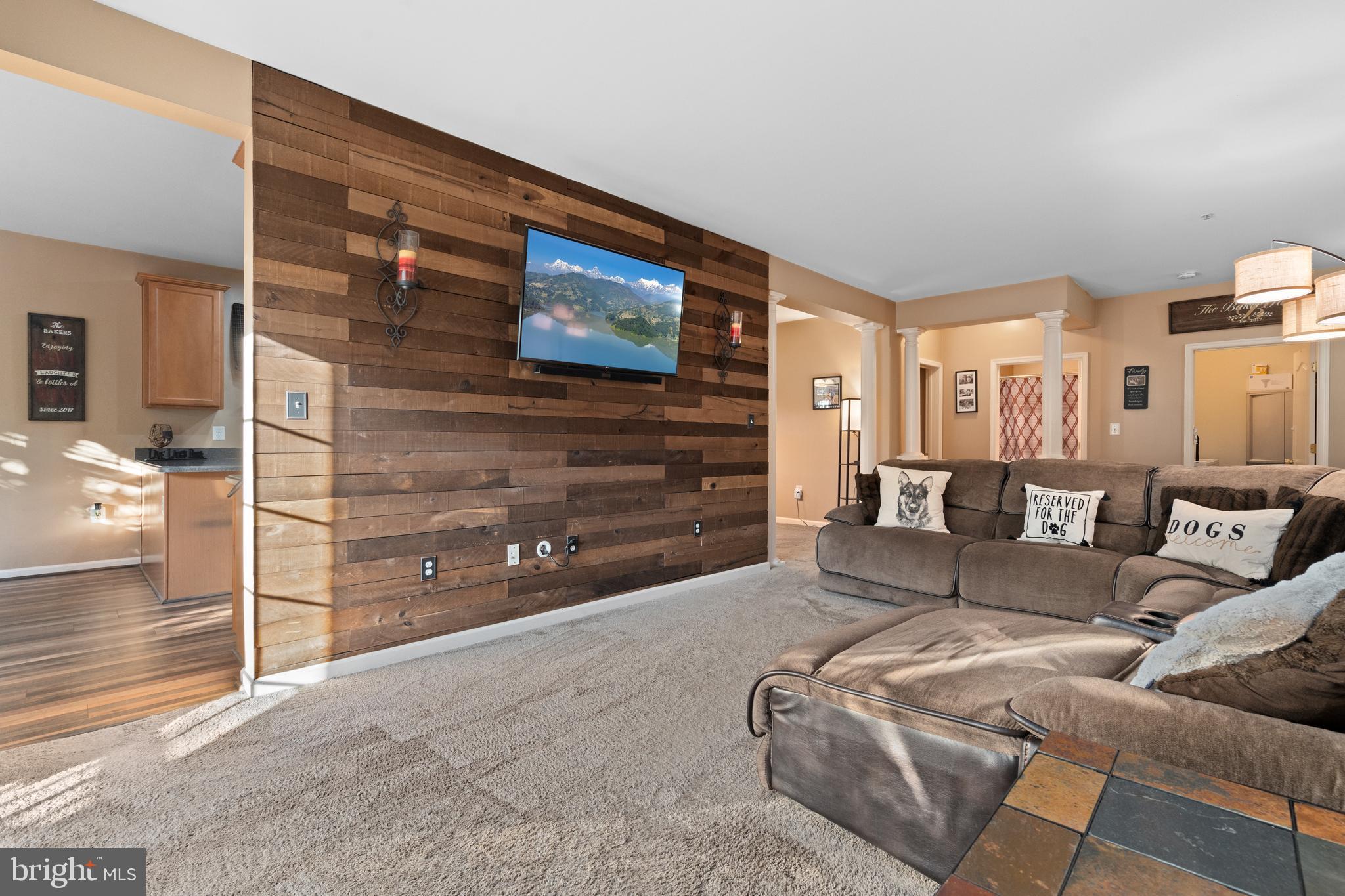 THE RESERVE CONDOMINIUMS - Residential