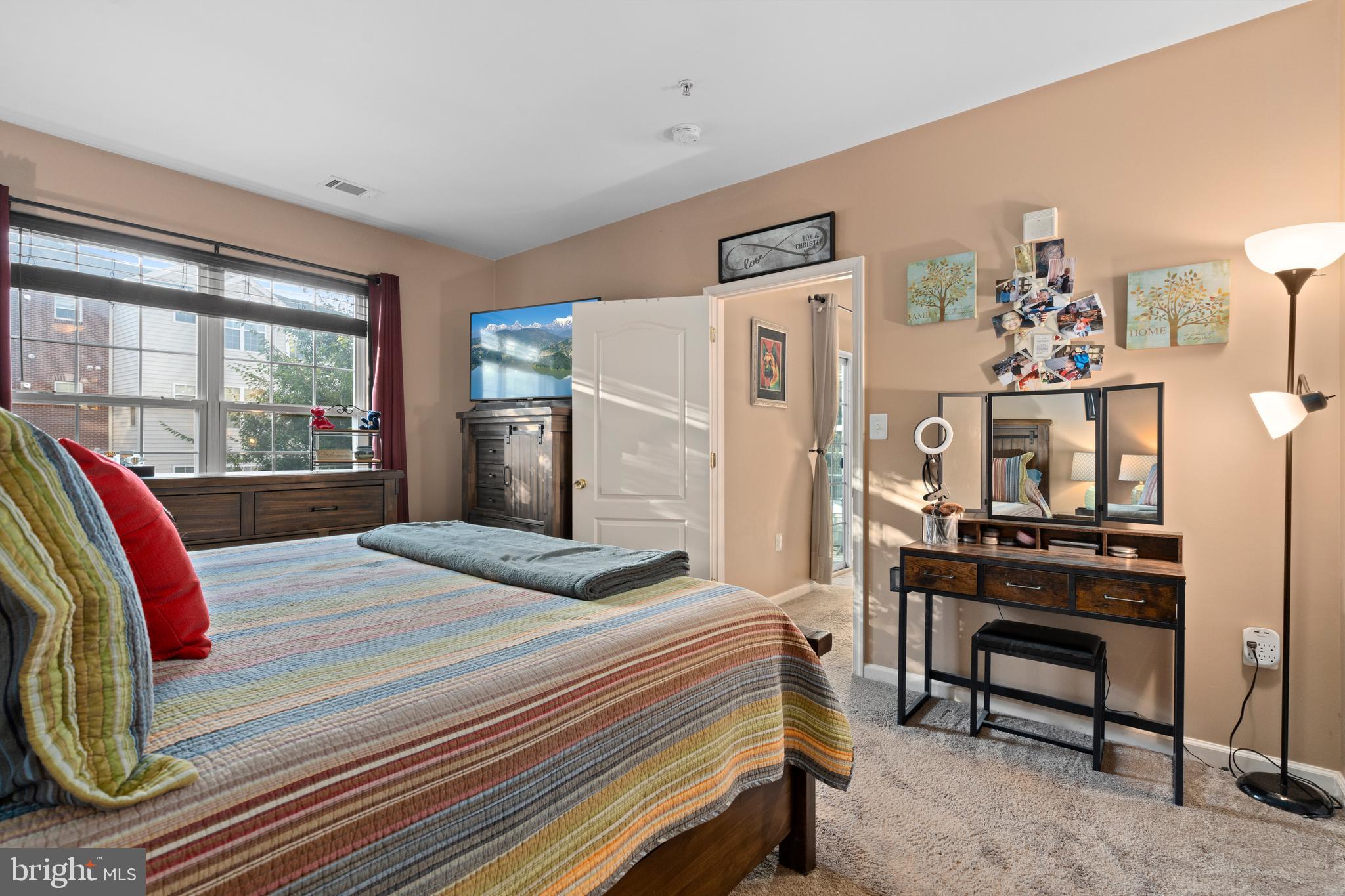 THE RESERVE CONDOMINIUMS - Residential