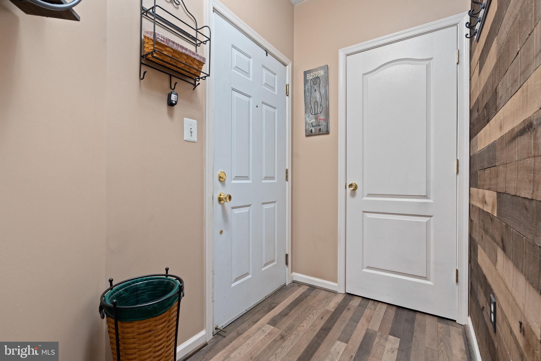 THE RESERVE CONDOMINIUMS - Residential