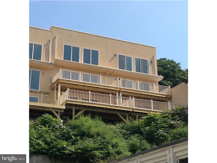 MANAYUNK - Residential