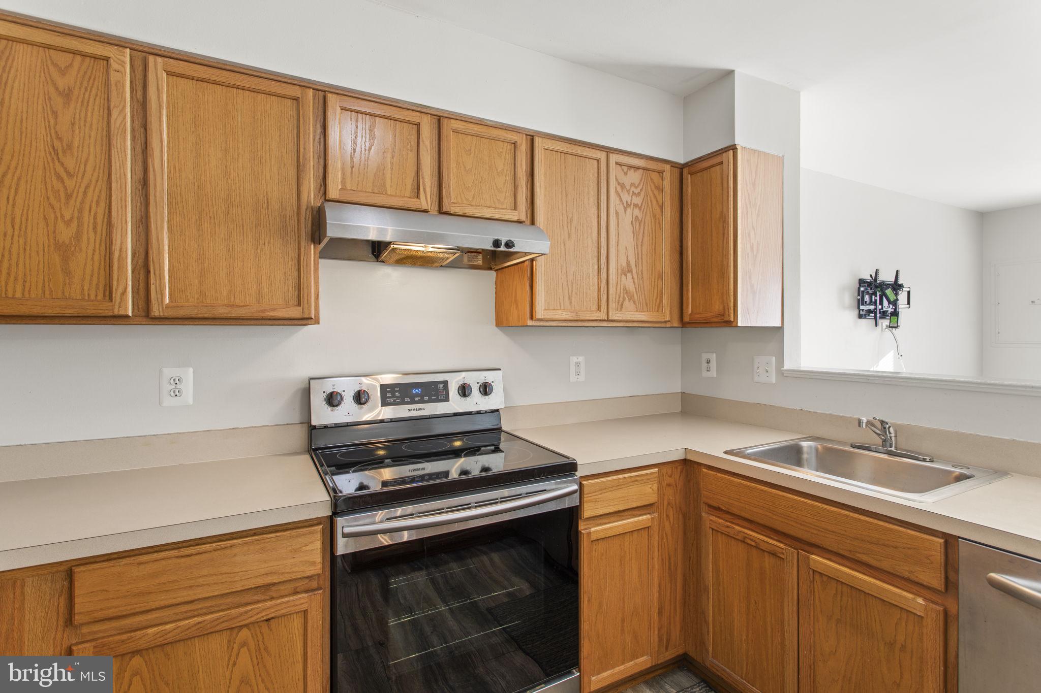 WELLINGTON TRACE - Residential Lease