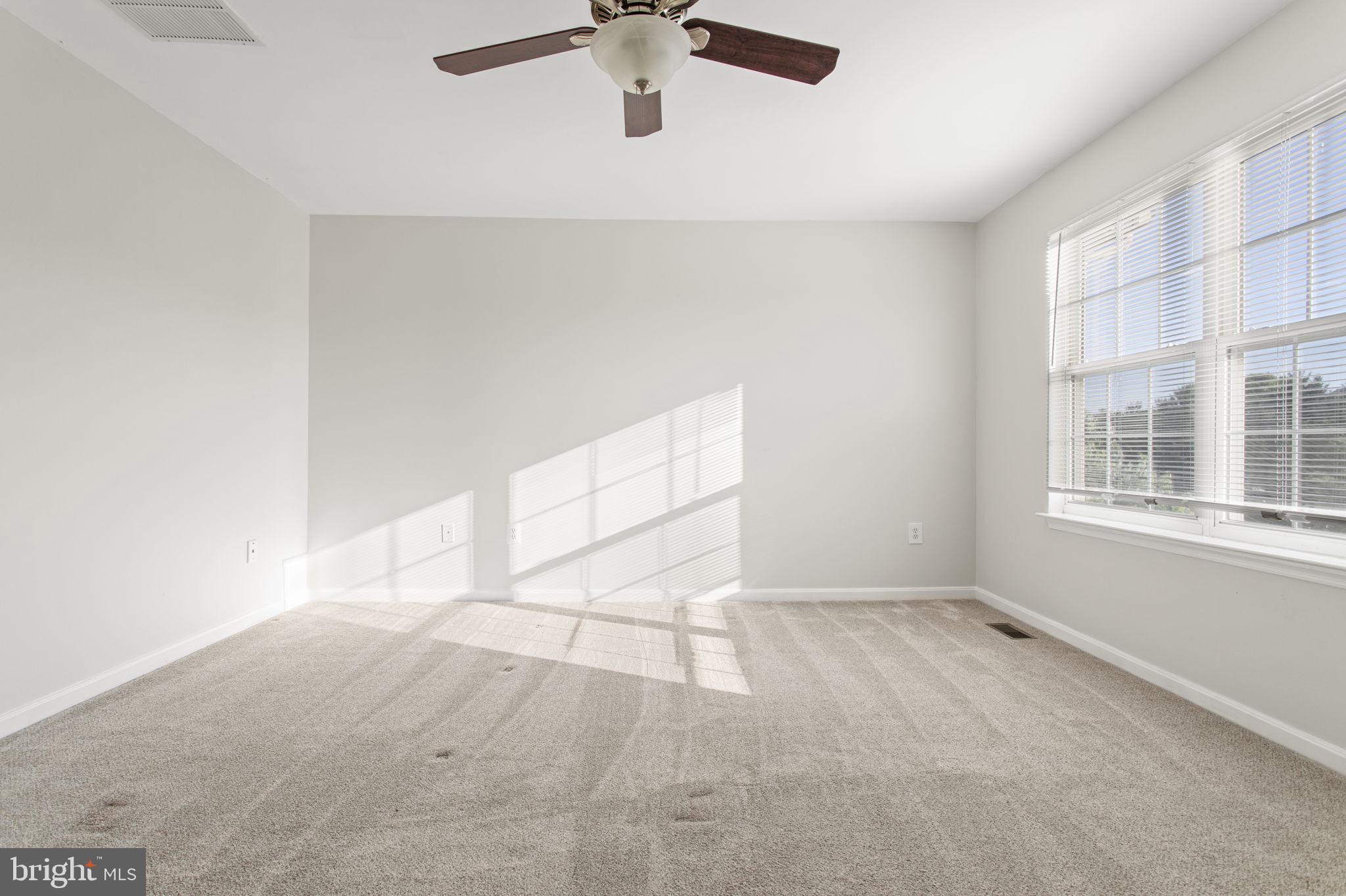 WELLINGTON TRACE - Residential Lease