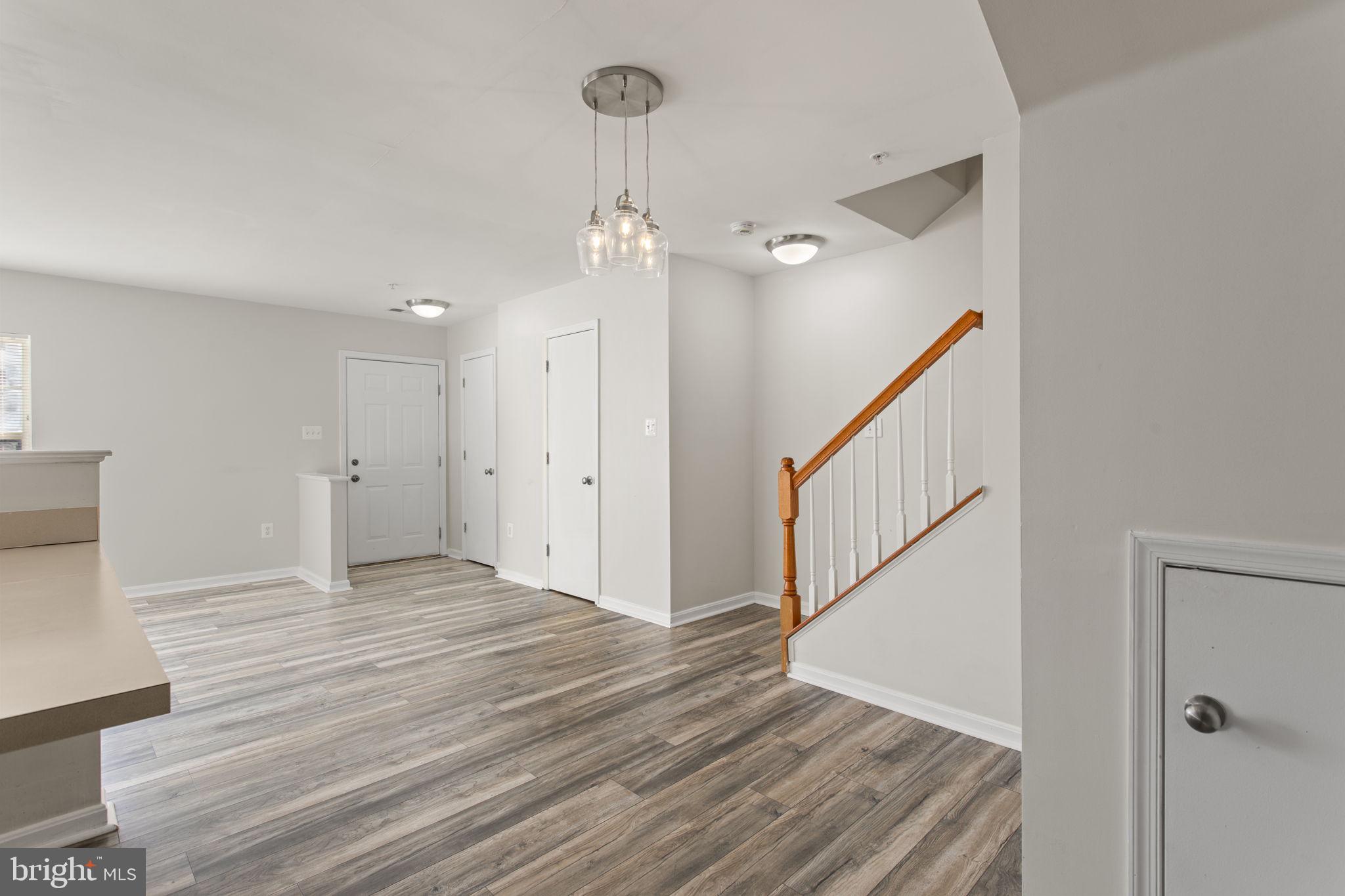 WELLINGTON TRACE - Residential Lease