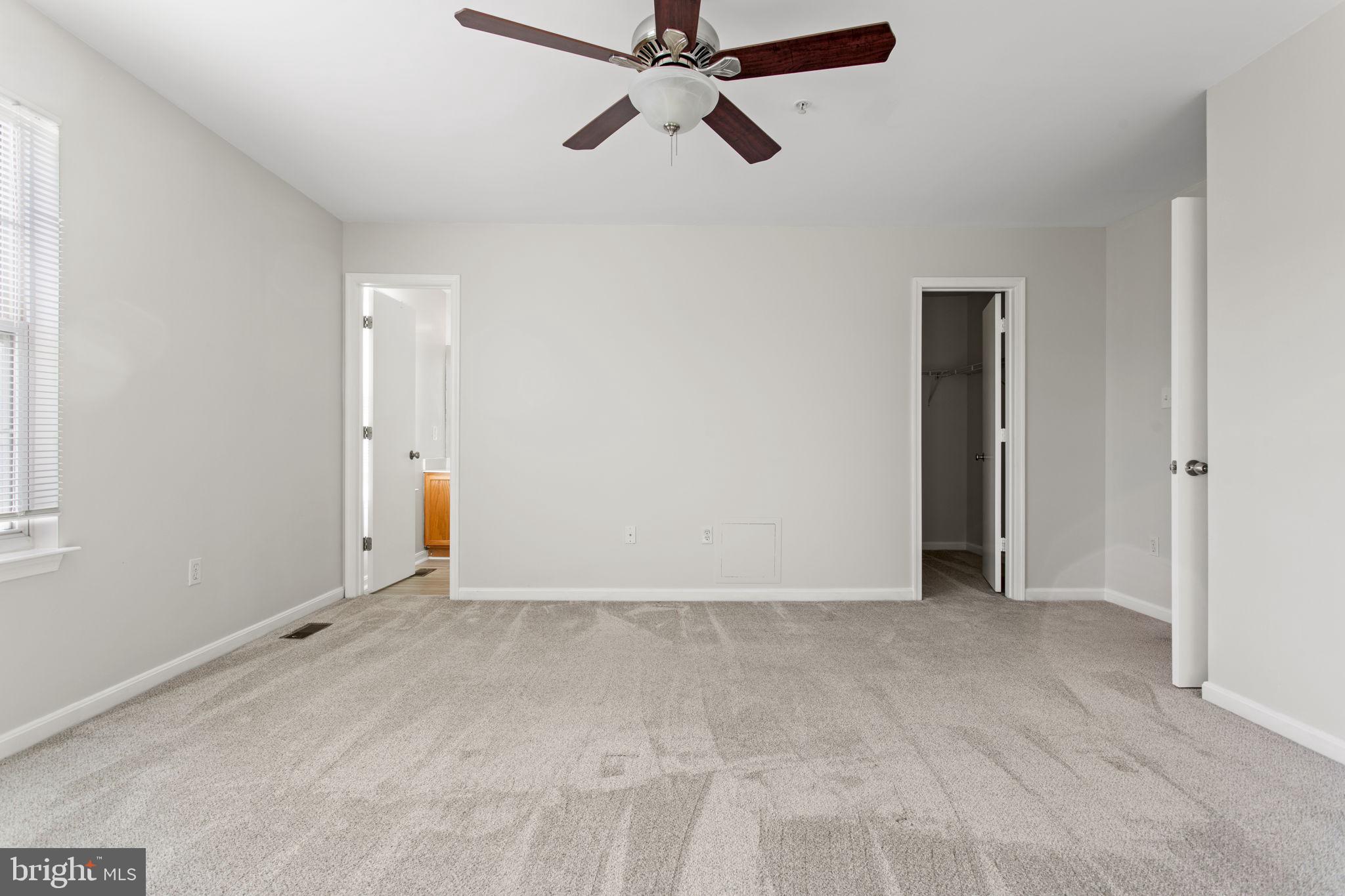 WELLINGTON TRACE - Residential Lease