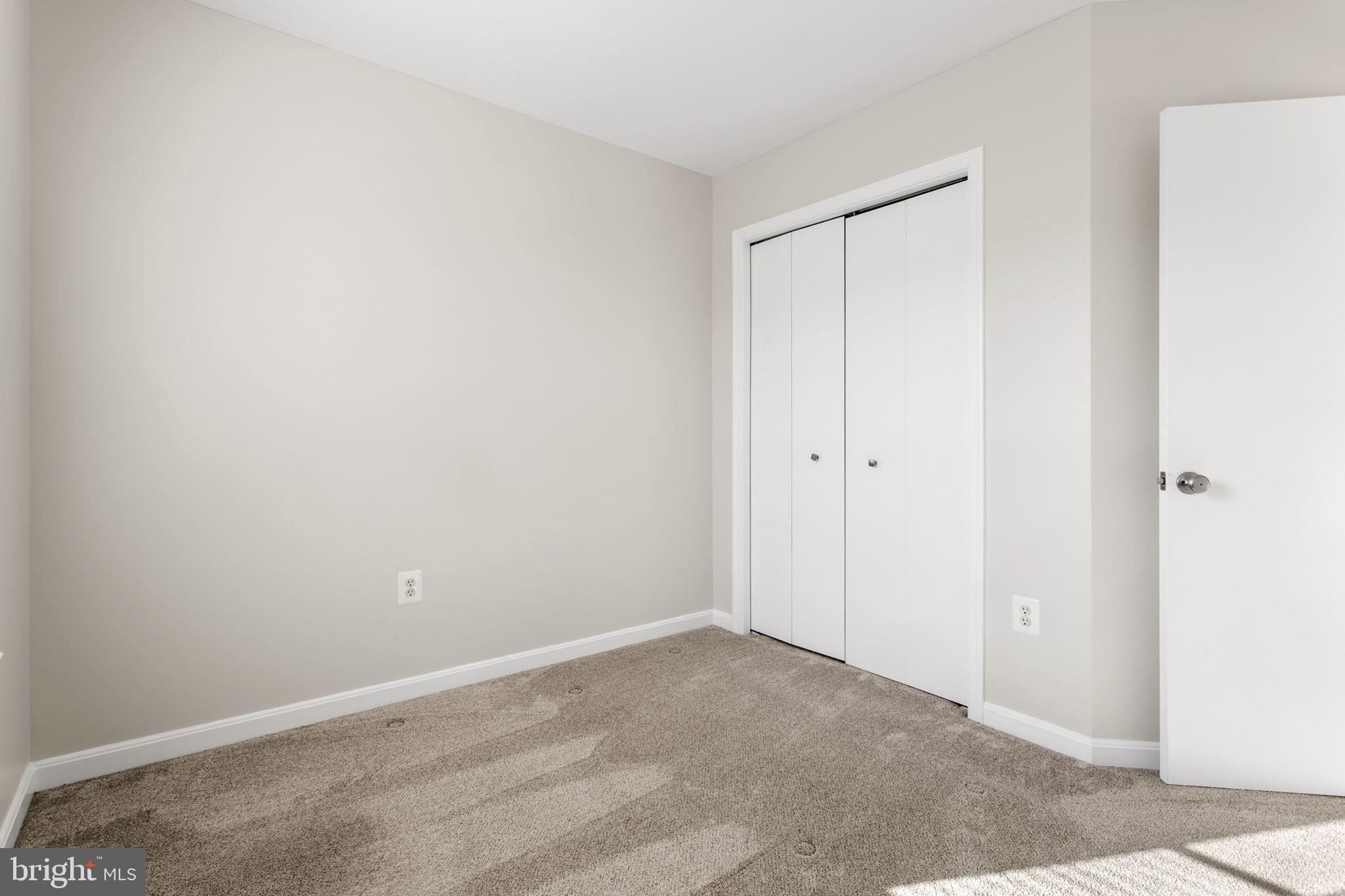 WELLINGTON TRACE - Residential Lease