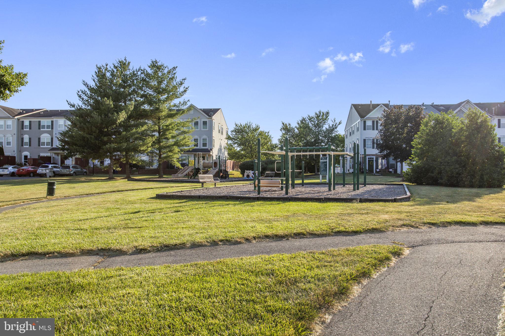 WELLINGTON TRACE - Residential Lease