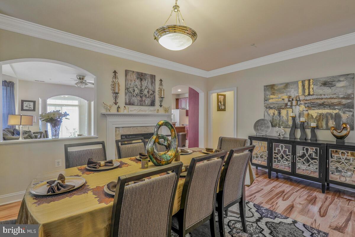 CENTRAL PARKE COLONIAL CHARLES - Residential