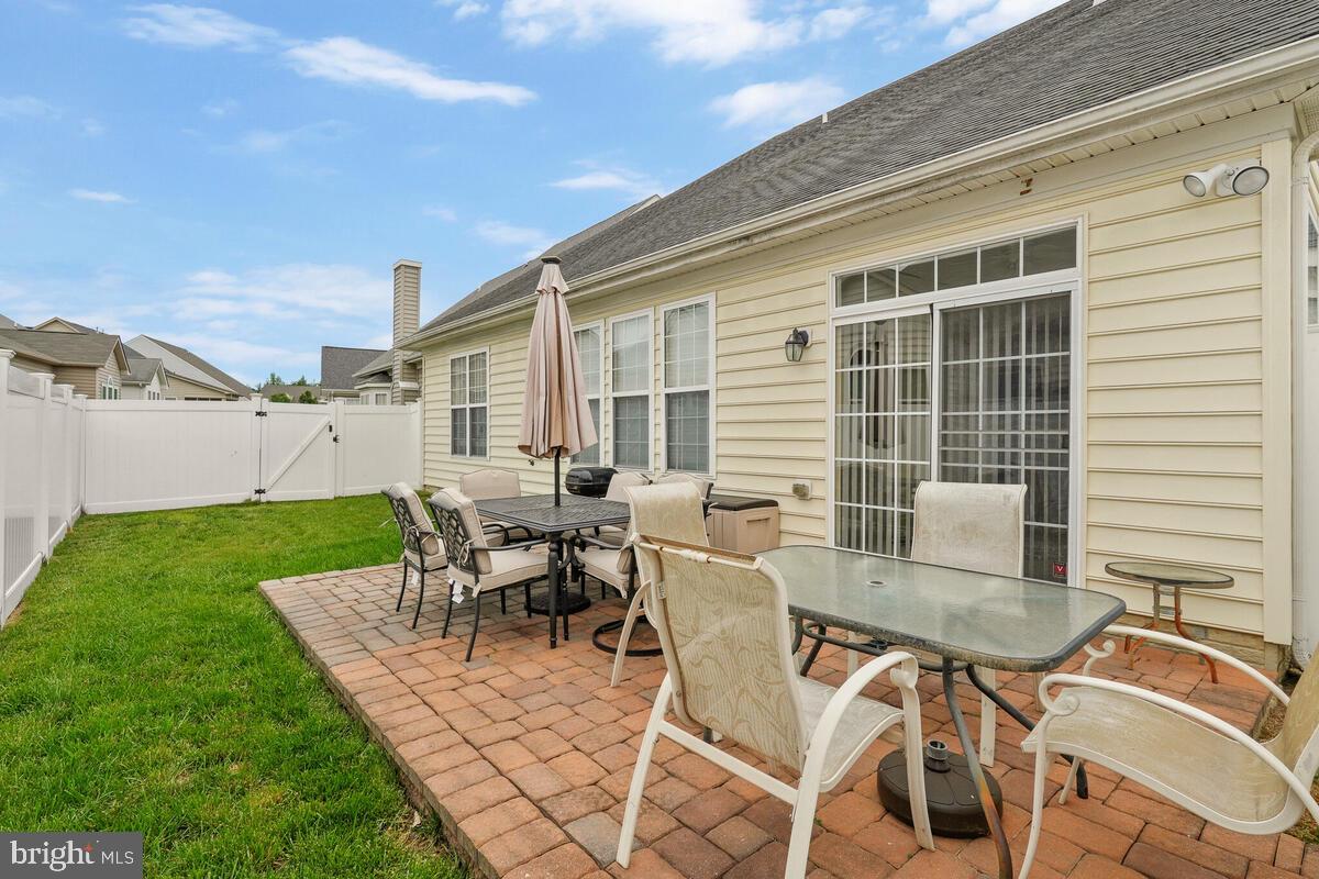 CENTRAL PARKE COLONIAL CHARLES - Residential