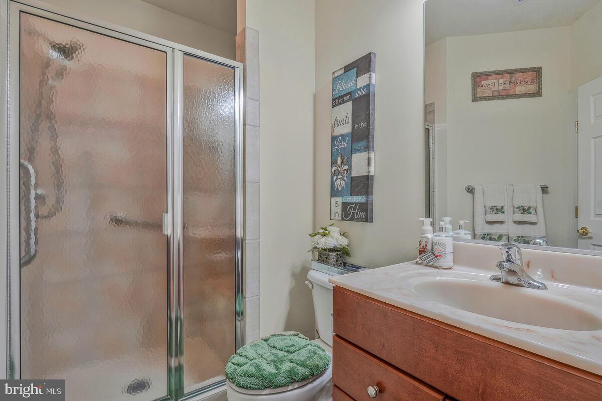 CENTRAL PARKE COLONIAL CHARLES - Residential