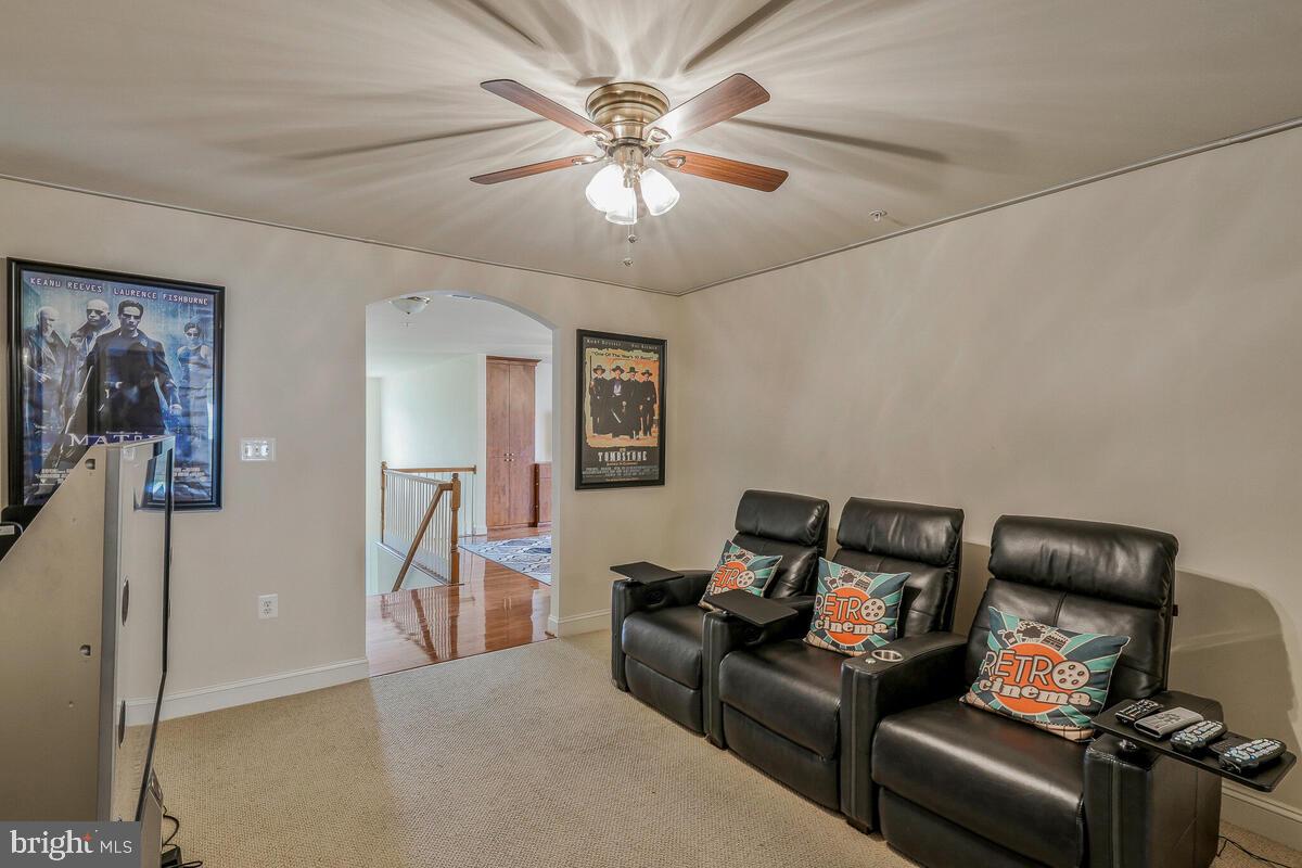 CENTRAL PARKE COLONIAL CHARLES - Residential