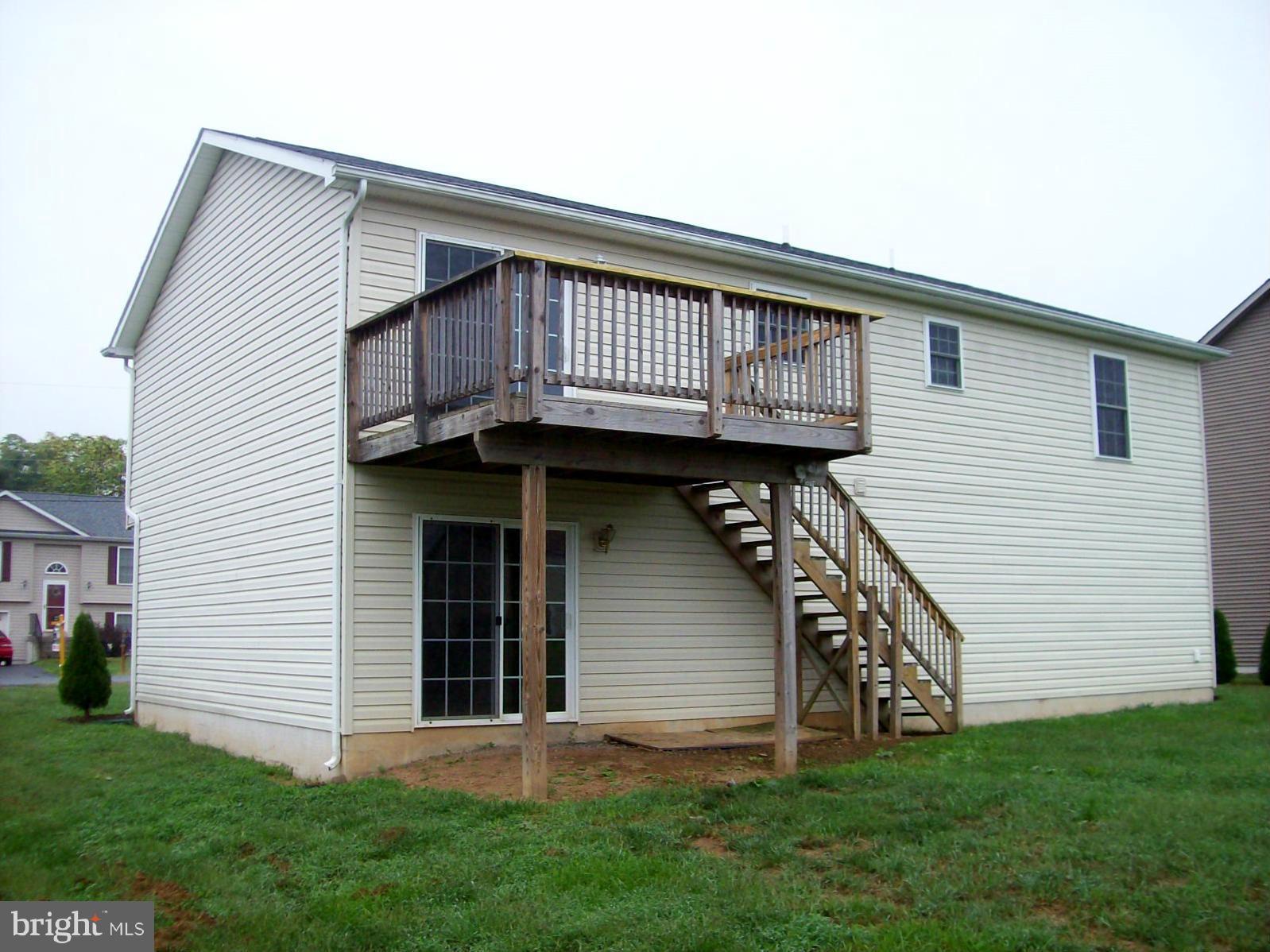 ELIZABETH STATION - Residential