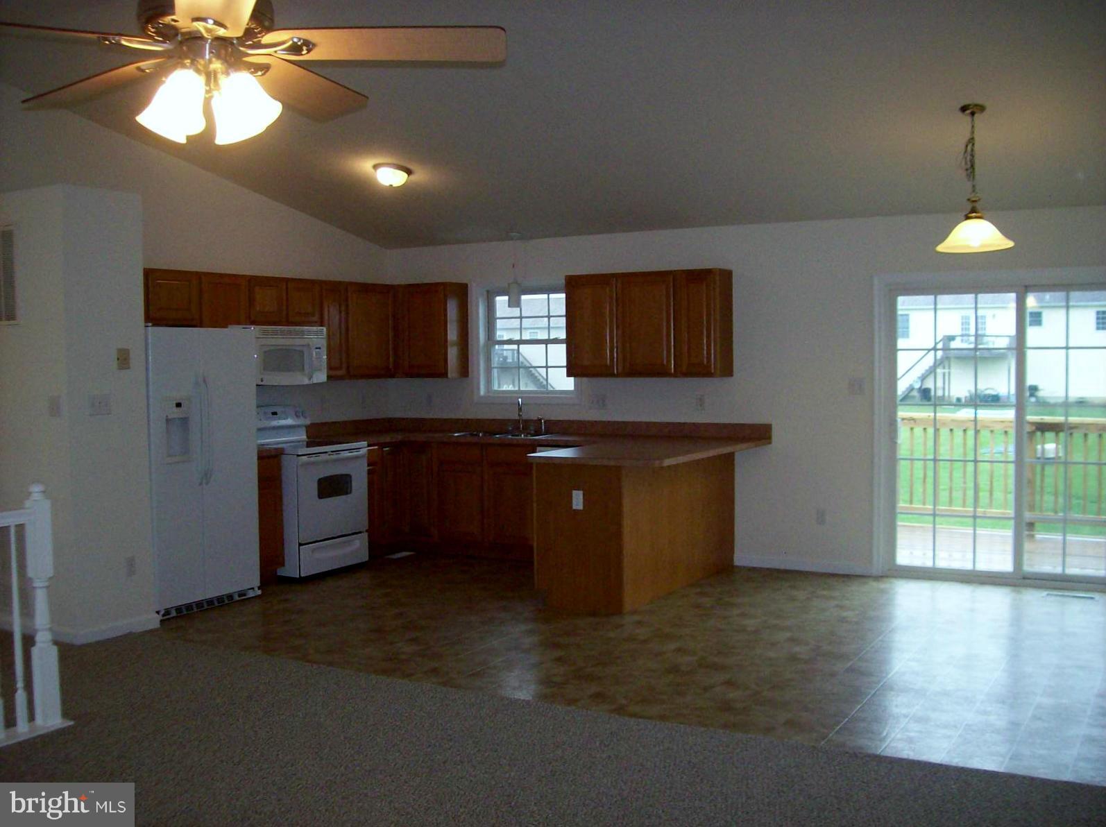 ELIZABETH STATION - Residential