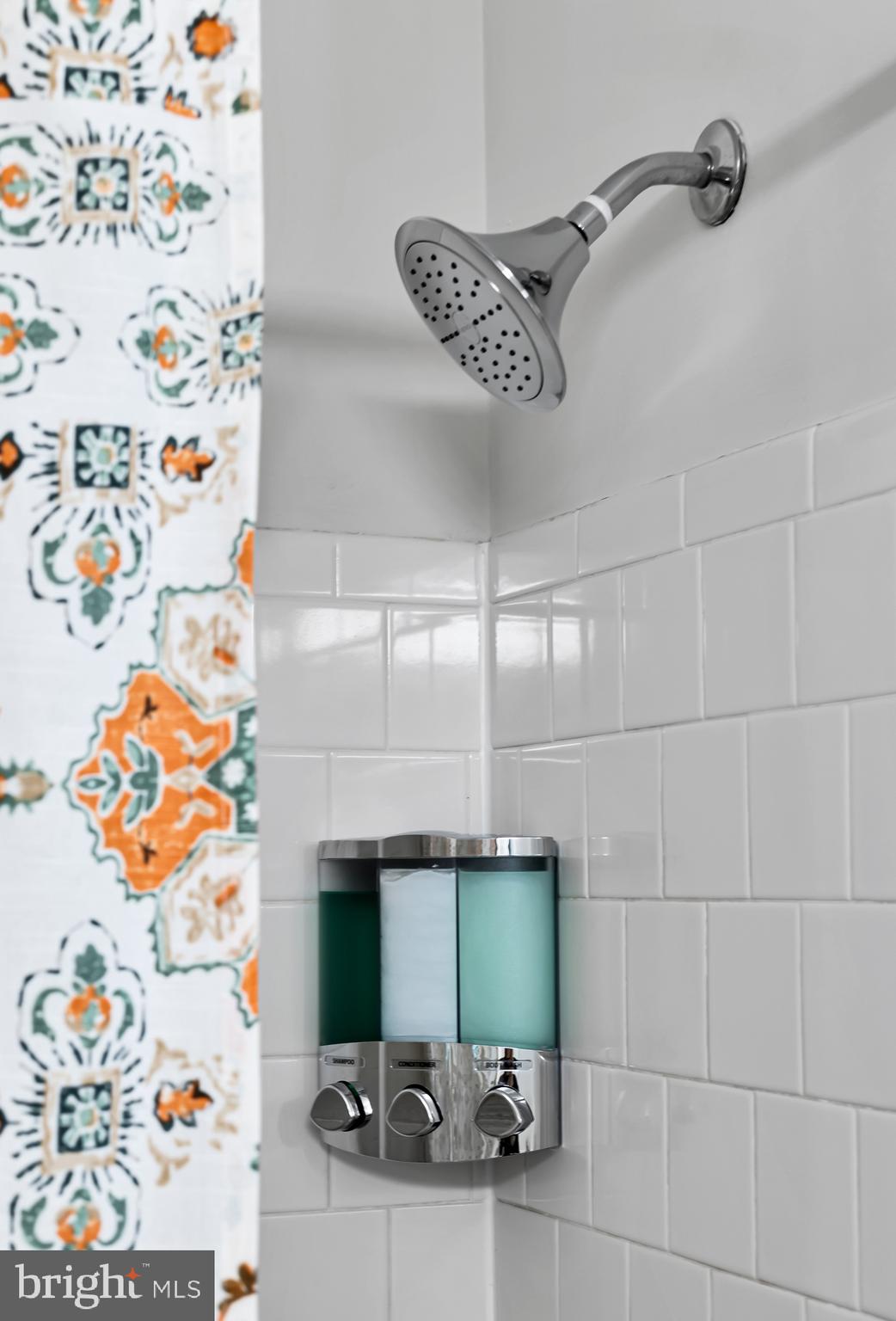 WOODSTONE - Residential