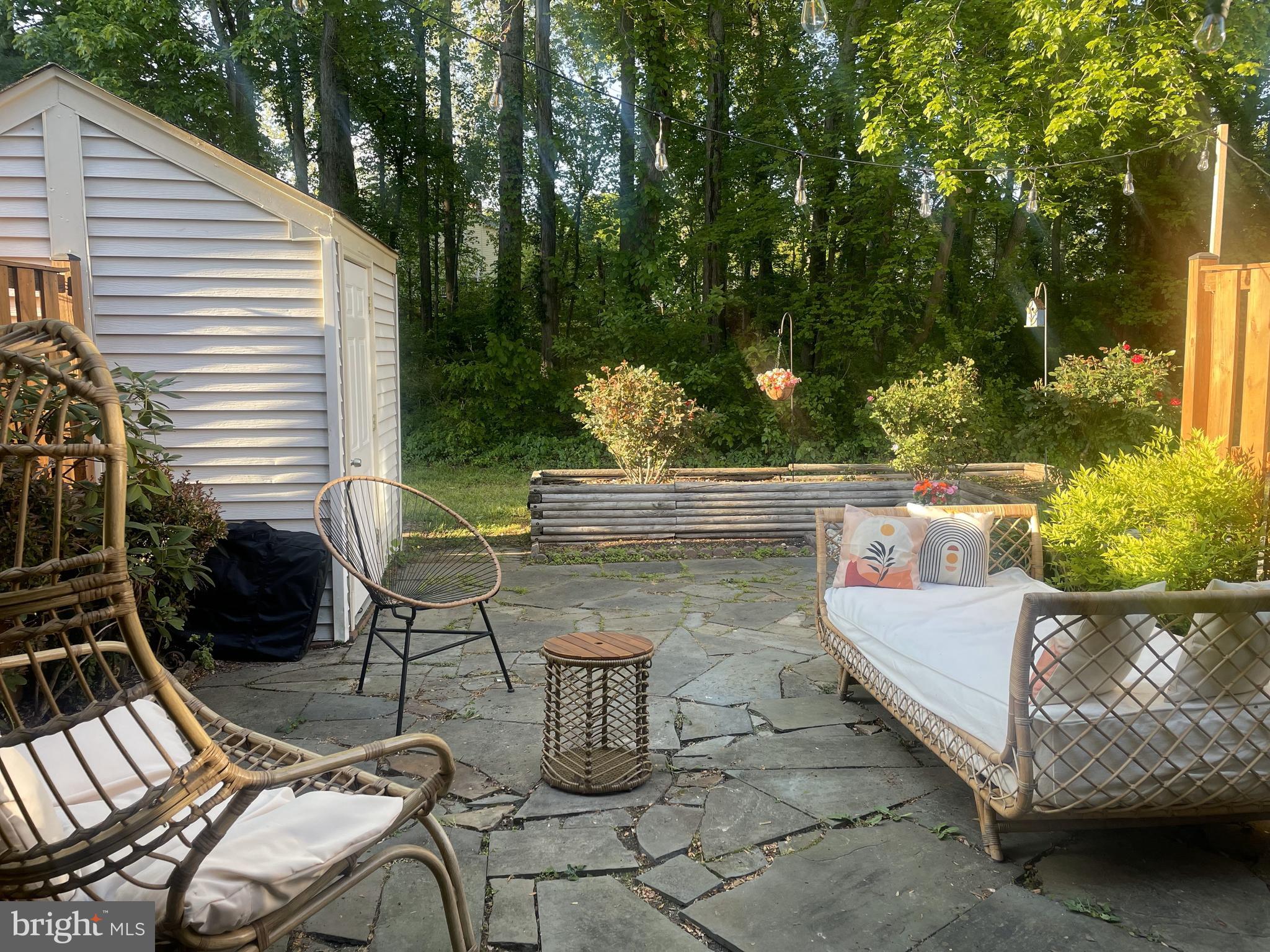 WOODSTONE - Residential