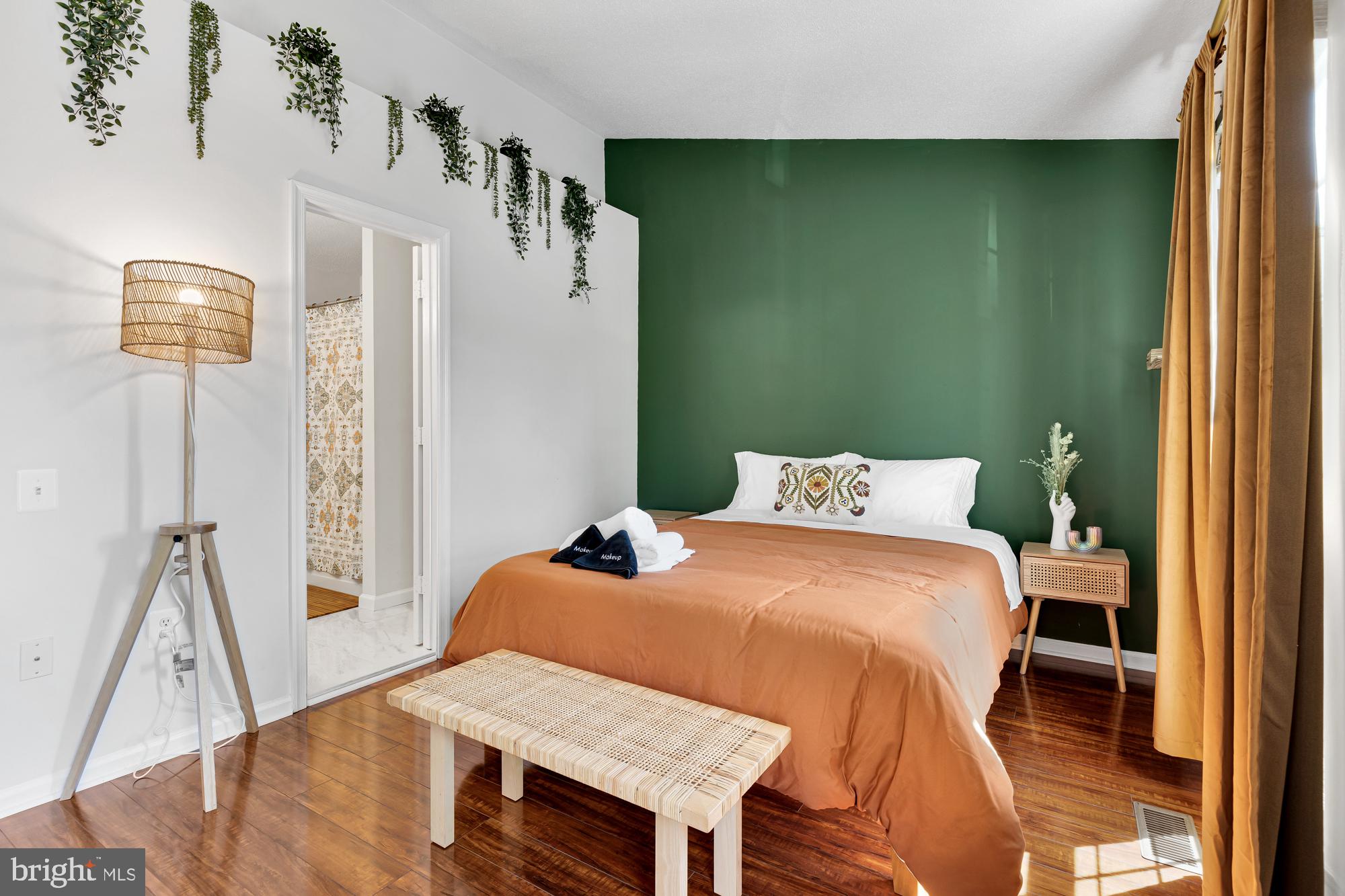 WOODSTONE - Residential