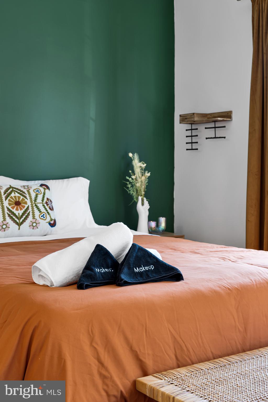 WOODSTONE - Residential