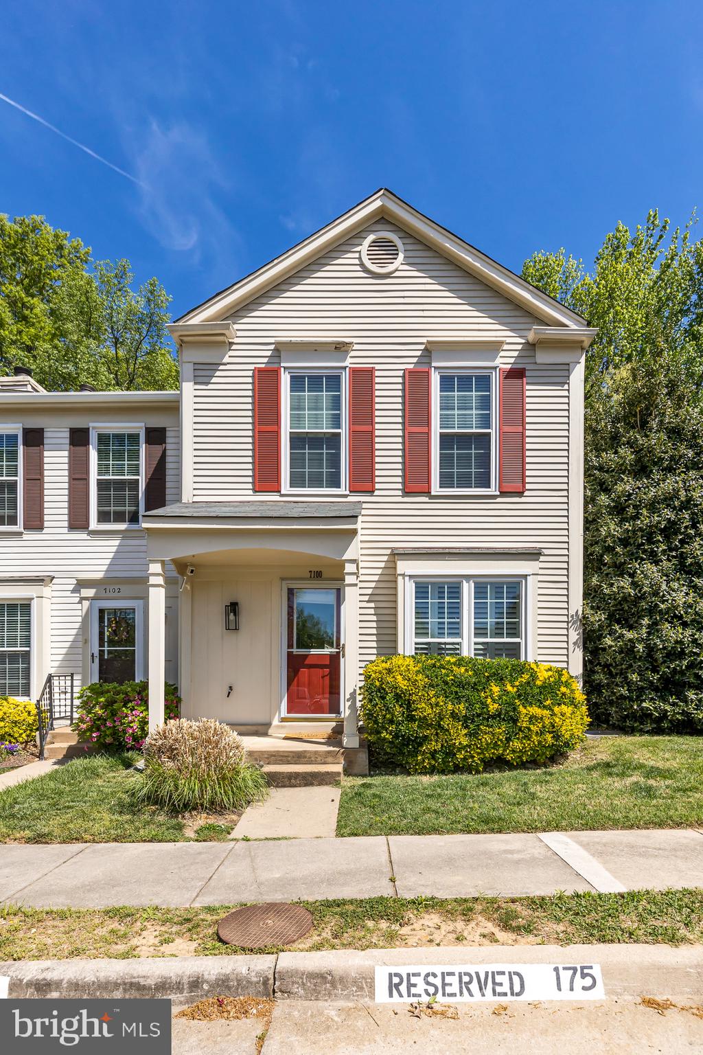 7100 STRAWN COURT