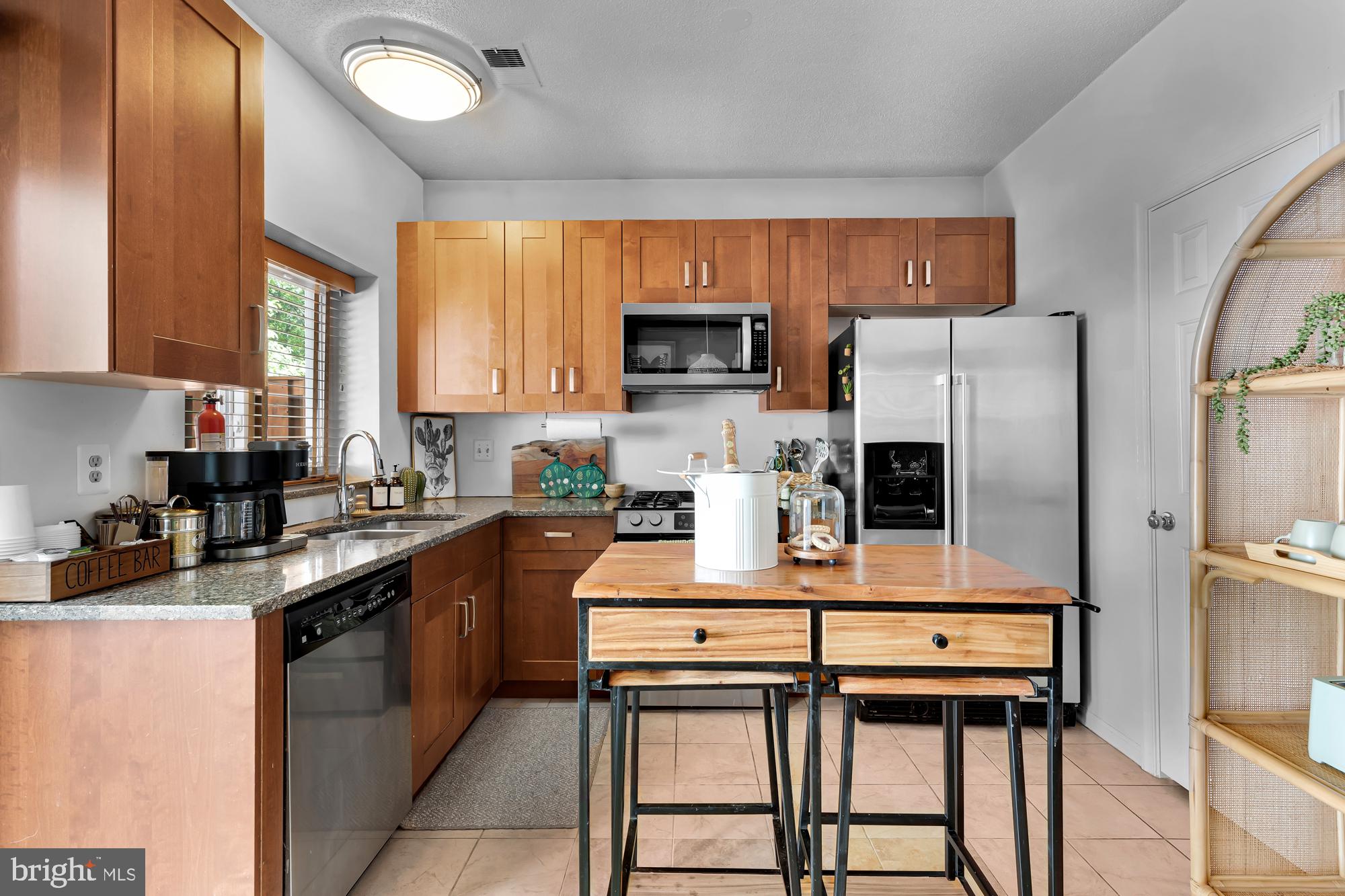 WOODSTONE - Residential