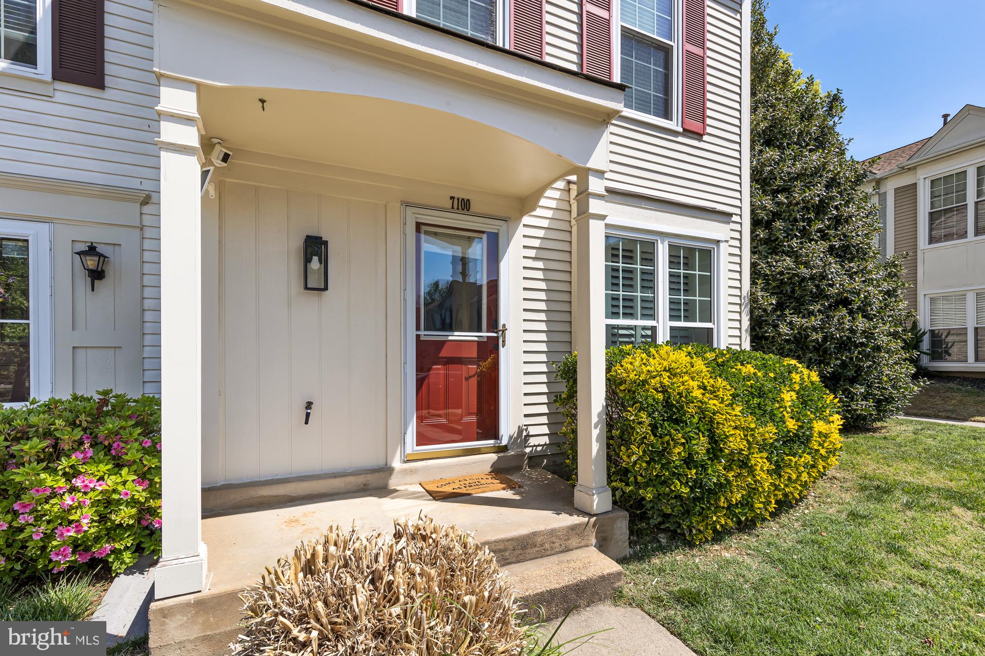 7100 STRAWN COURT