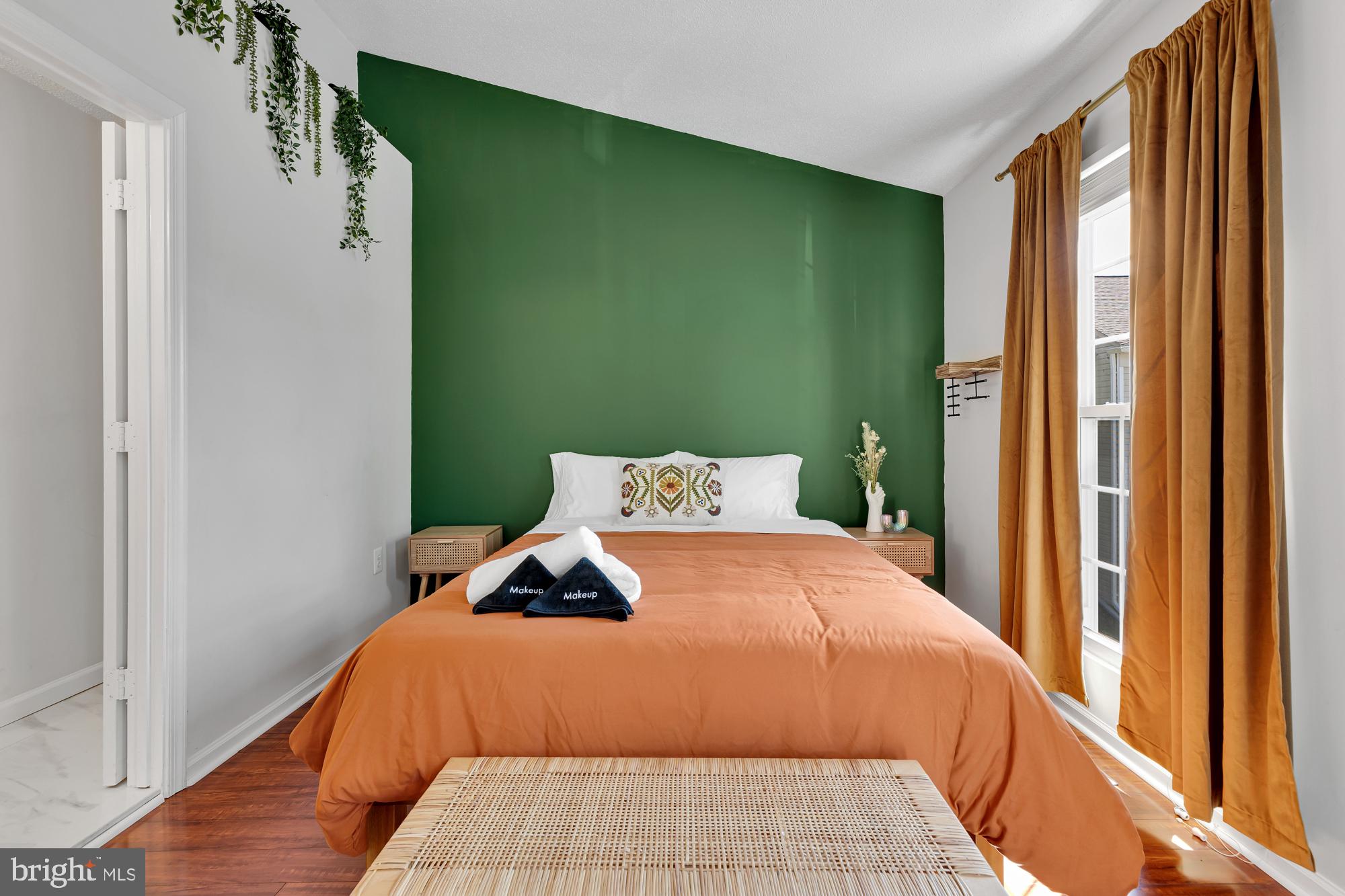 WOODSTONE - Residential