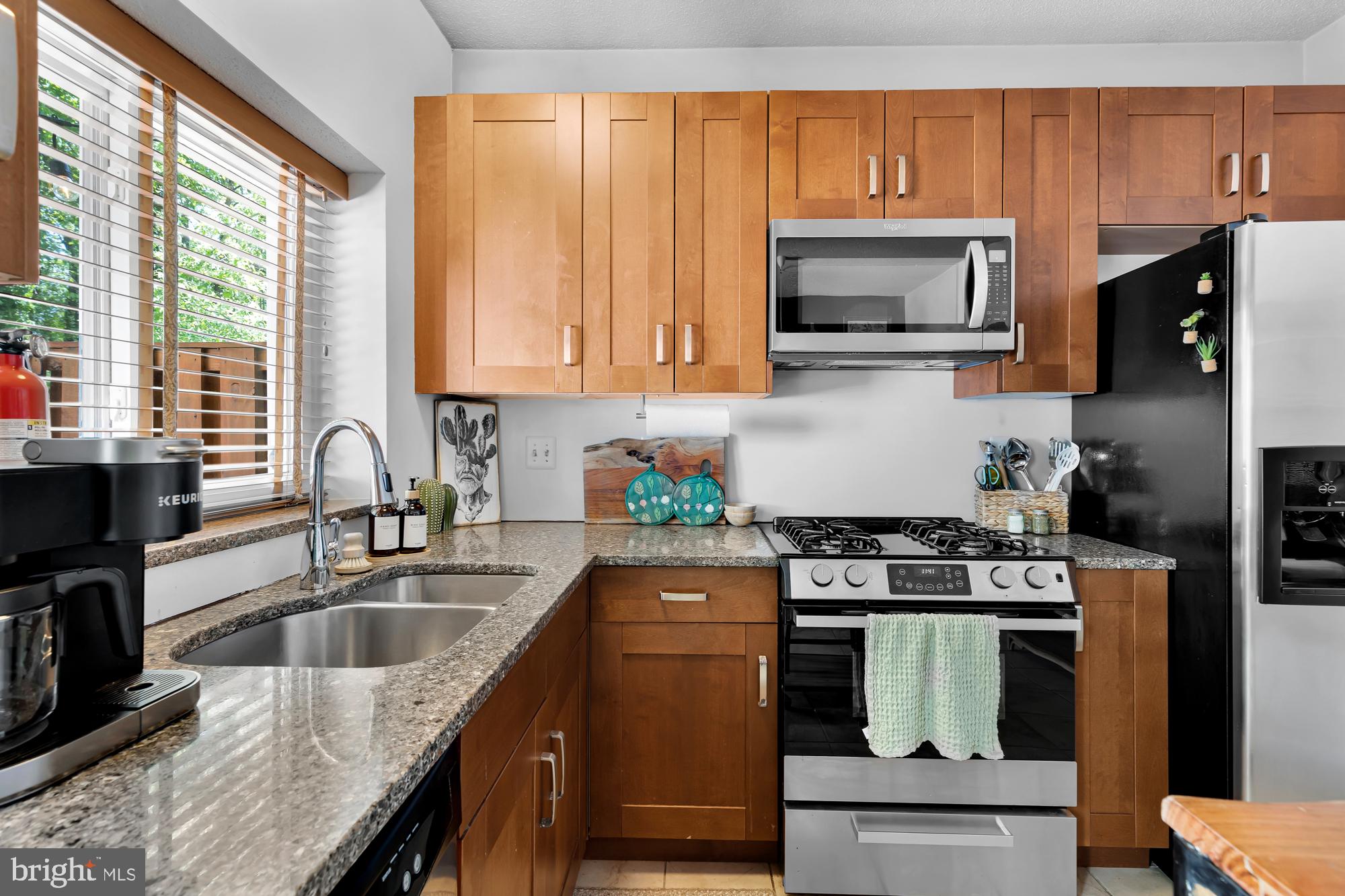 WOODSTONE - Residential