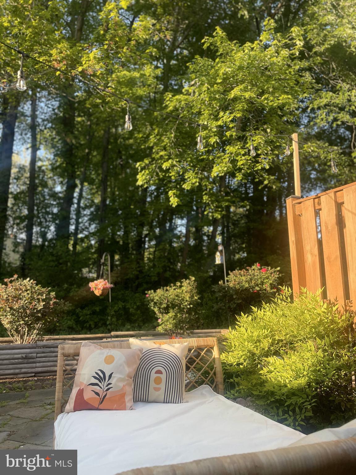 WOODSTONE - Residential