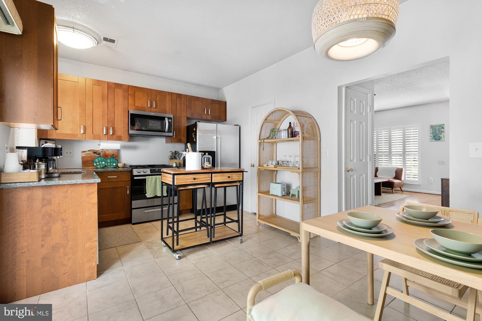 WOODSTONE - Residential